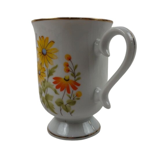 Royal Princess Coffee Mug Porcelain Pedestal Base Gold Trim Floral Japan 8oz - Picture 7 of 10